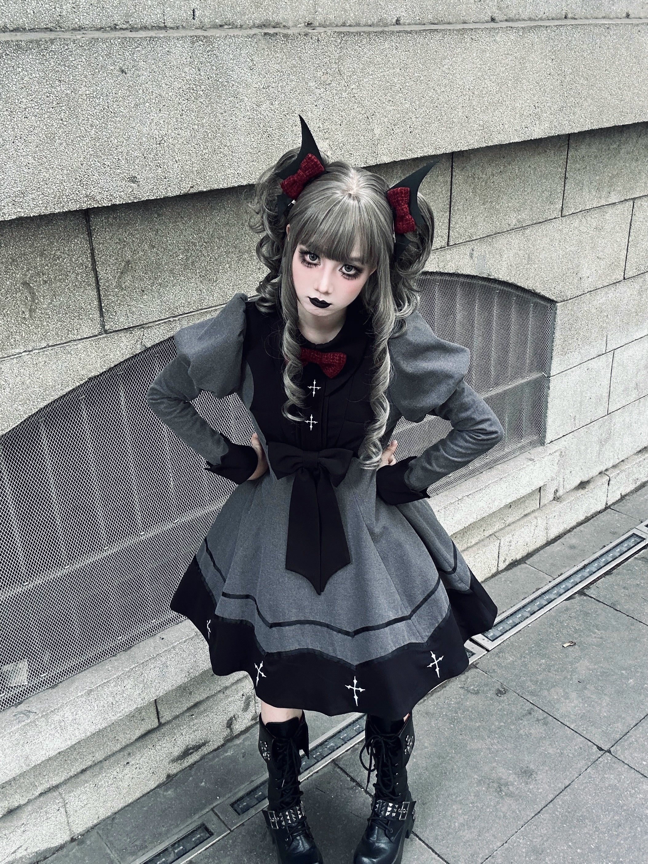 Vampire Princess - Bat-Inspired Halloween Gothic Lolita OP Dress - Image 14