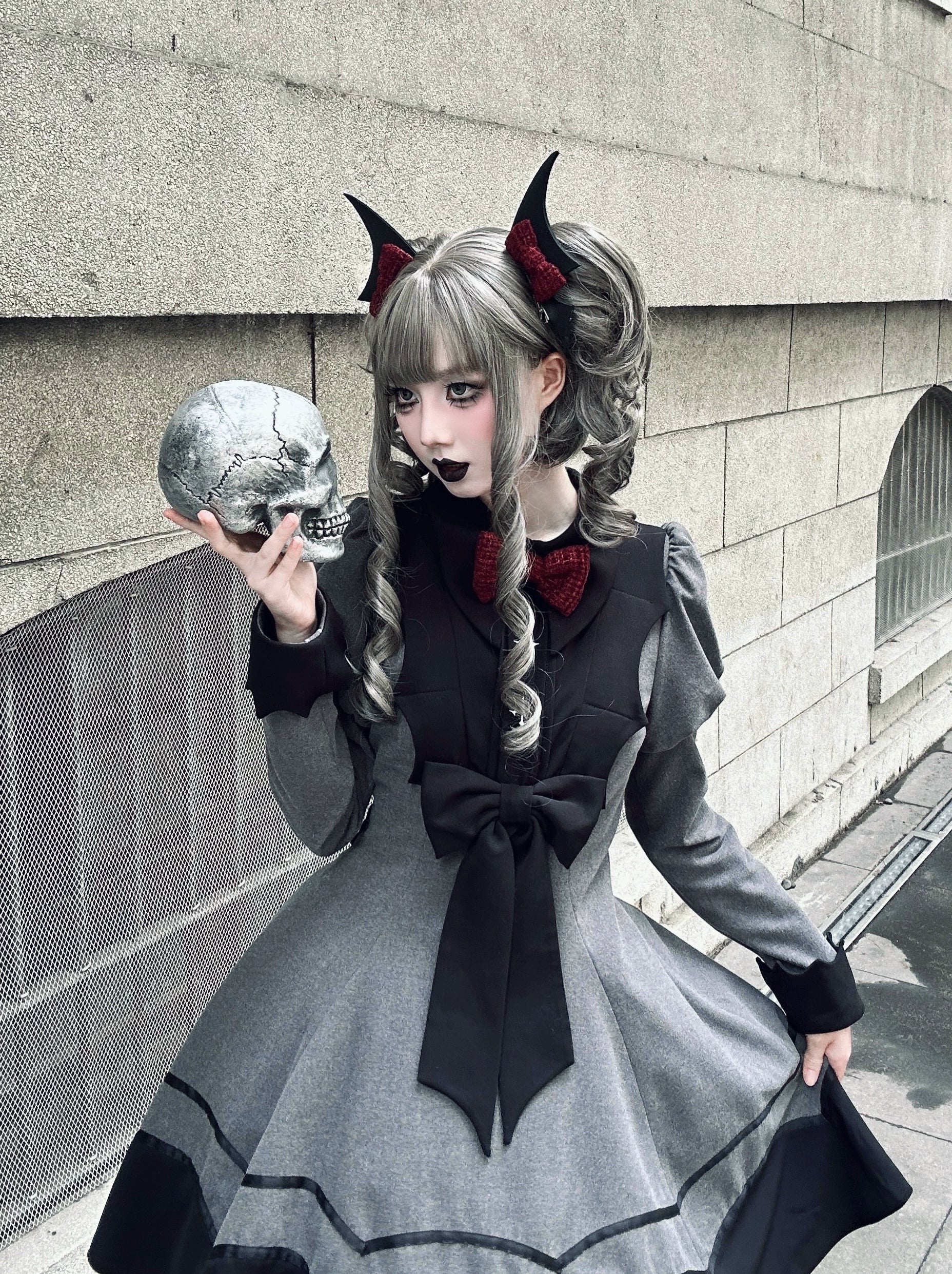 Vampire Princess - Bat-Inspired Halloween Gothic Lolita OP Dress - Image 15