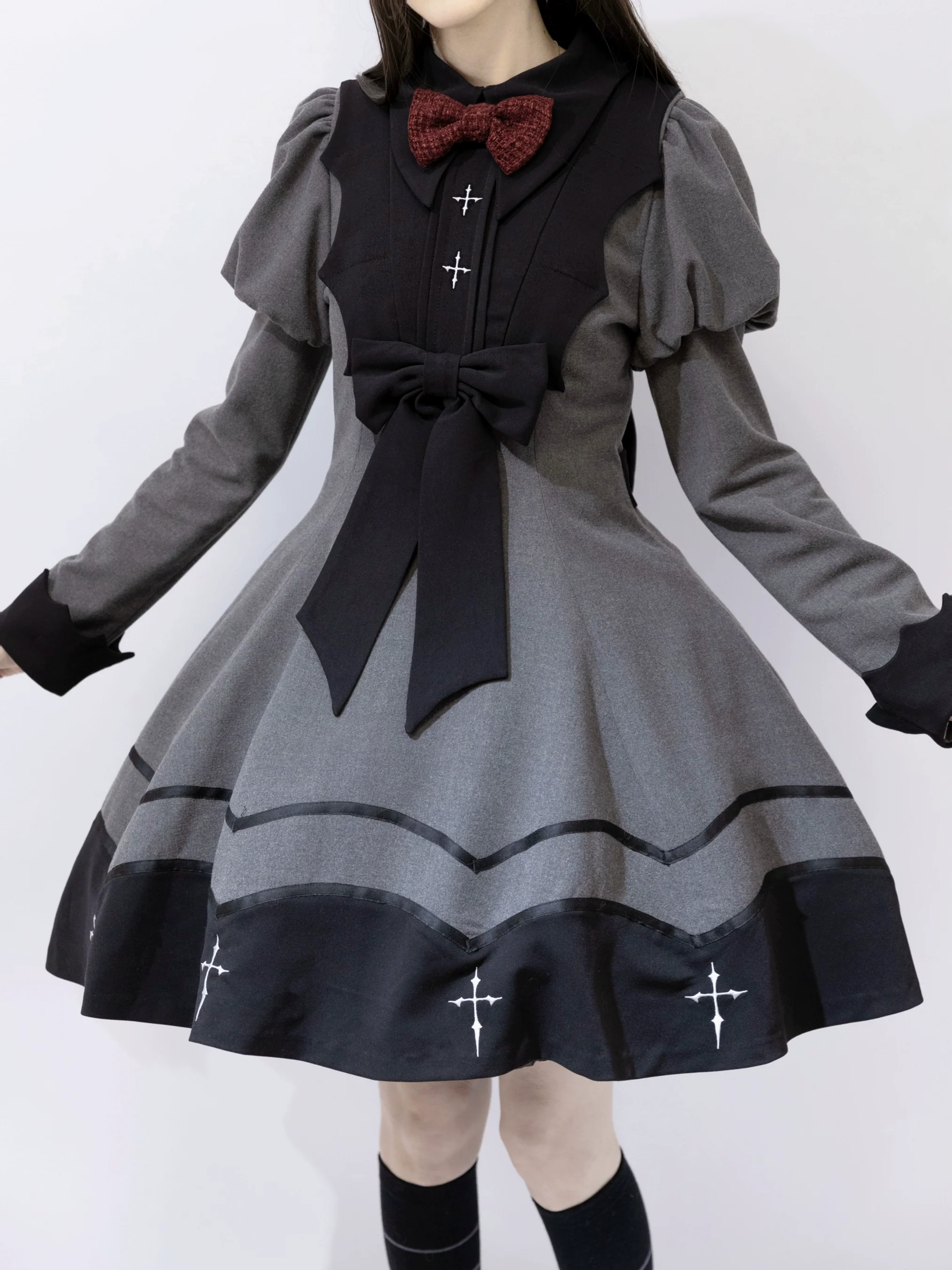 Vampire Princess - Bat-Inspired Halloween Gothic Lolita OP Dress - Image 23