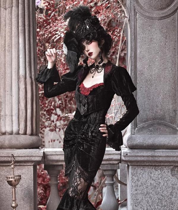 Blood Supply - Duchess - Gothic Lolita Mermaid Skirt Velvet Hip-Hugging Lolita Long Skirt - Image 9
