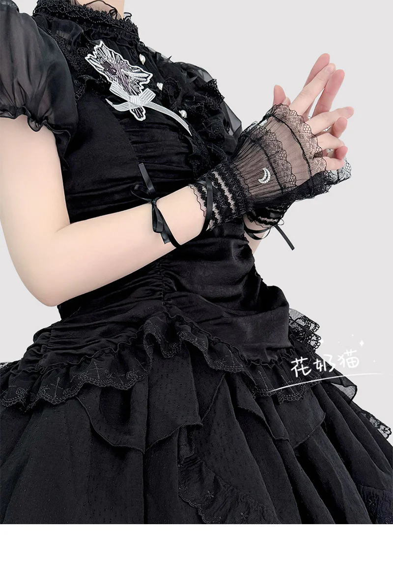 Hua Nai Cat - Star and Moon - Bridal Lolita Cuffs White and Black Ballet Style Lace Cuffs - Image 8