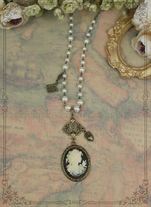 British Style Cameo Lolita Necklace - Image 8