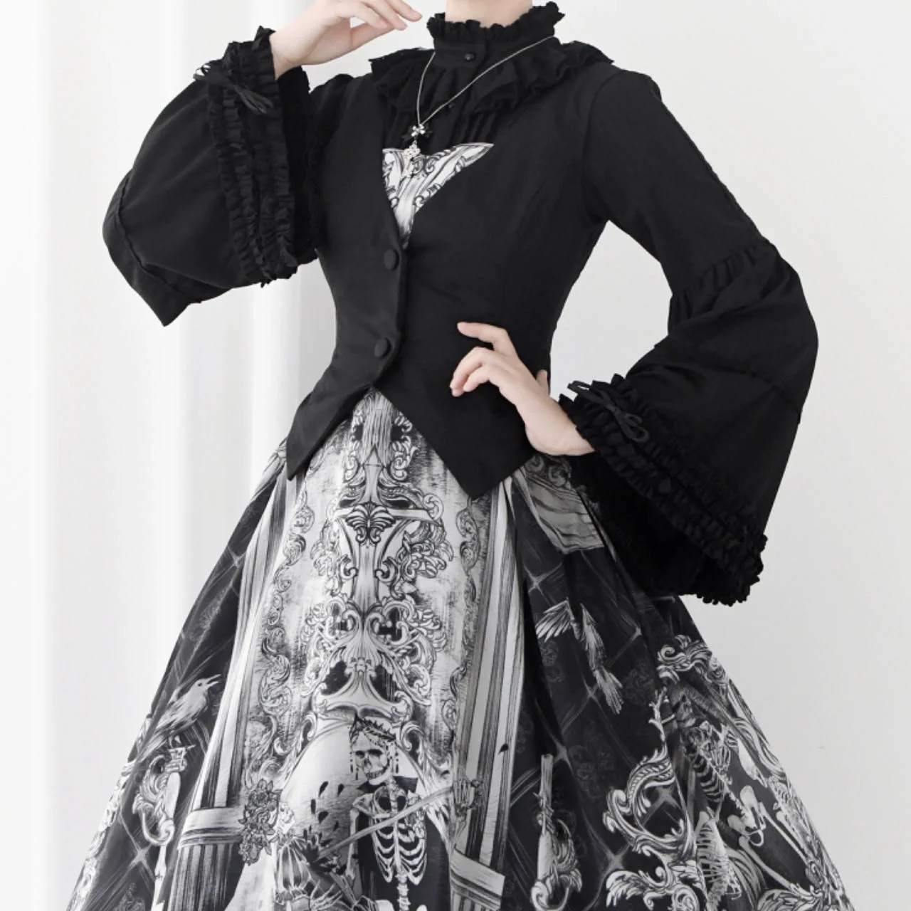 Ever-Changing Enchantress - Classic Lolita Blouse, Tightening Hime Sleeve - Image 9