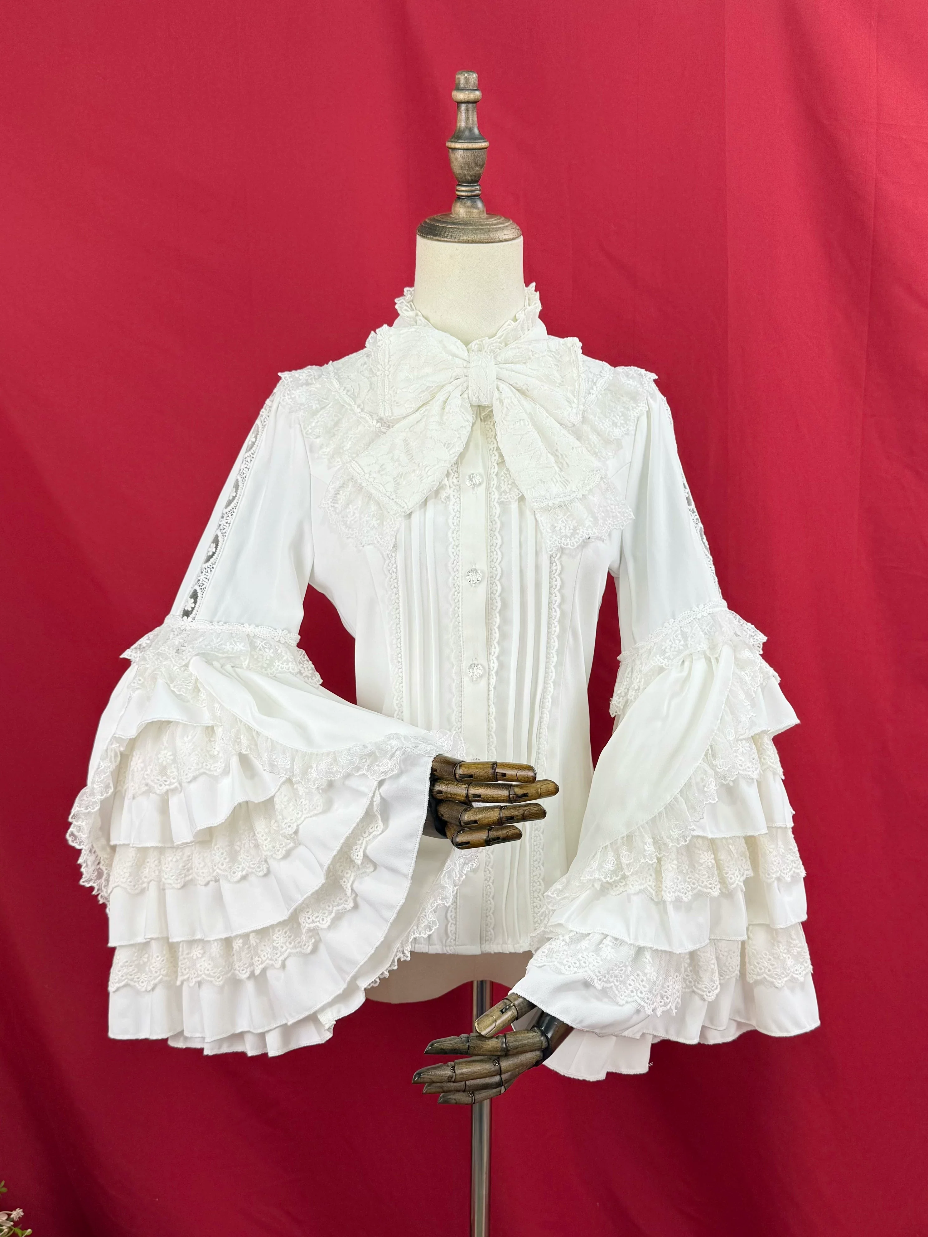 Snow Mochi - Classic Lolita Hime Sleeve Shirt, Lace Accent - Image 4