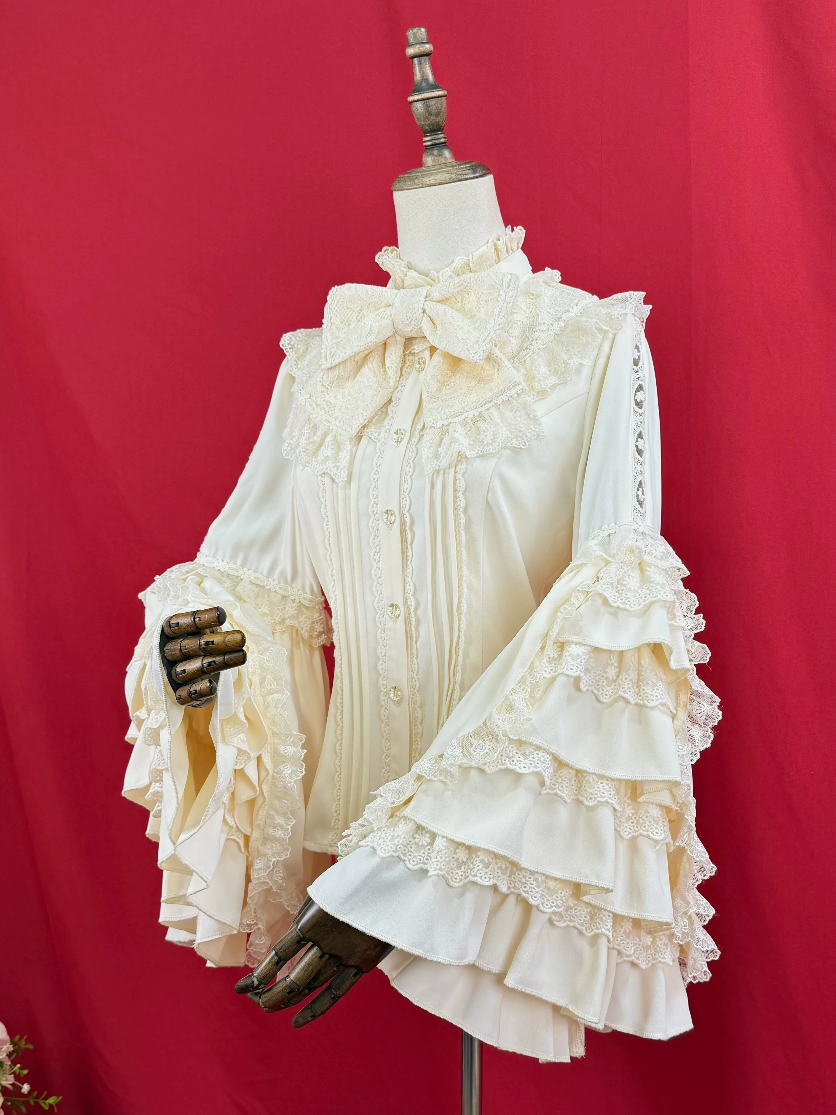 Snow Mochi - Classic Lolita Hime Sleeve Shirt, Lace Accent - Image 9