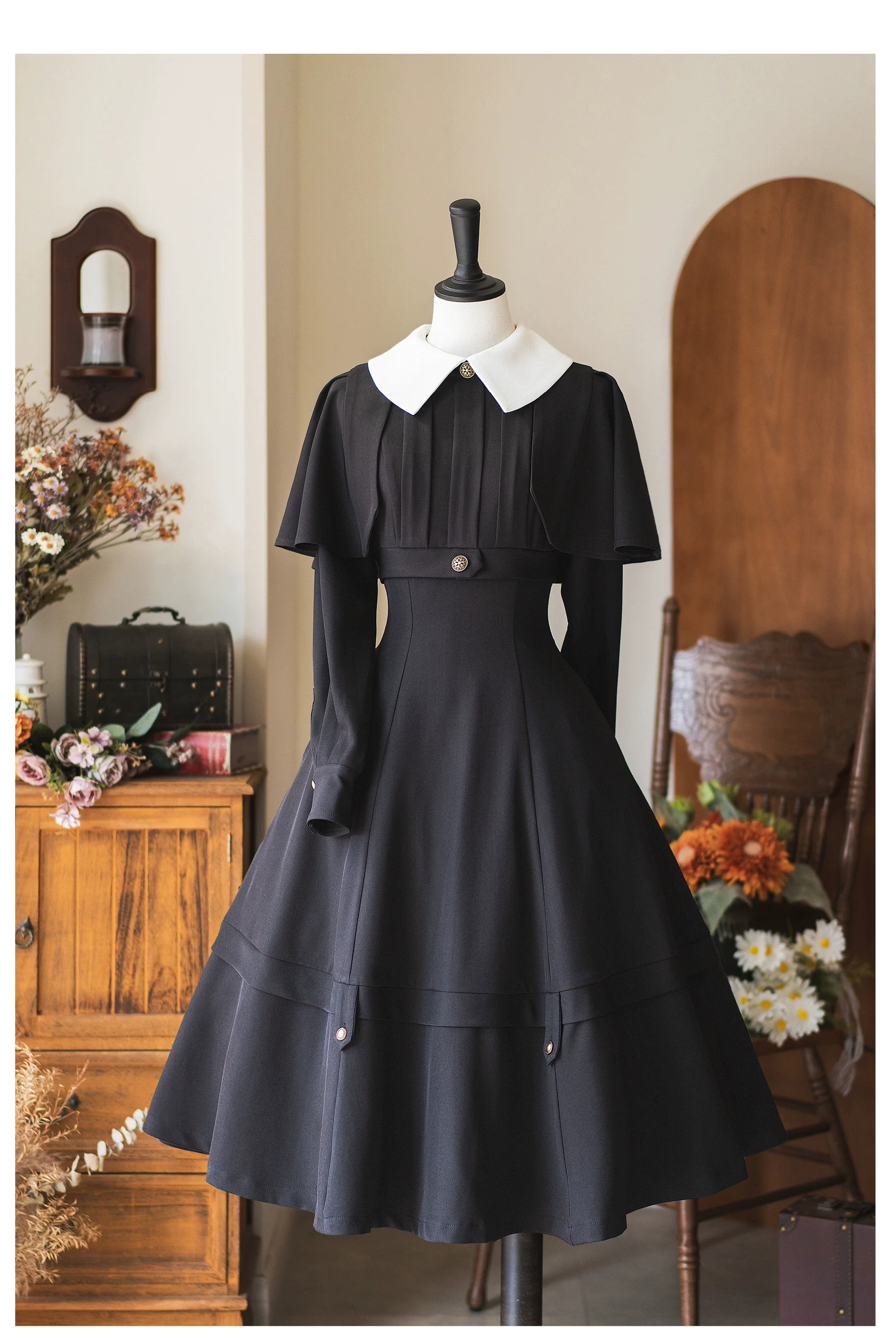 Forest Antique Box - Classic Lolita OP Dress with Detachable Short Cape - Image 3