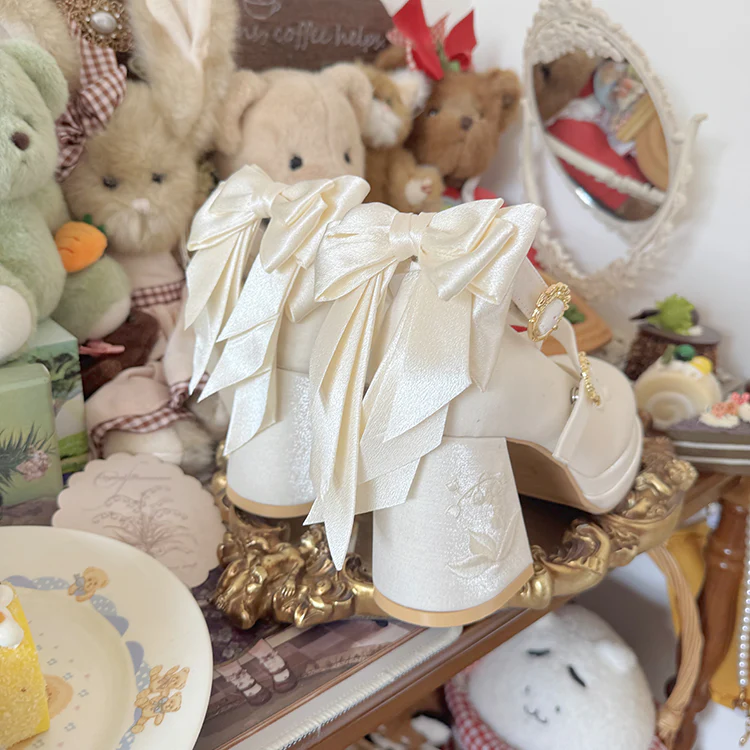 Dreamland - Dreamlike Lily of the Valley - Classic Lolita Platform Shoes with Back Large Bow - Image 15