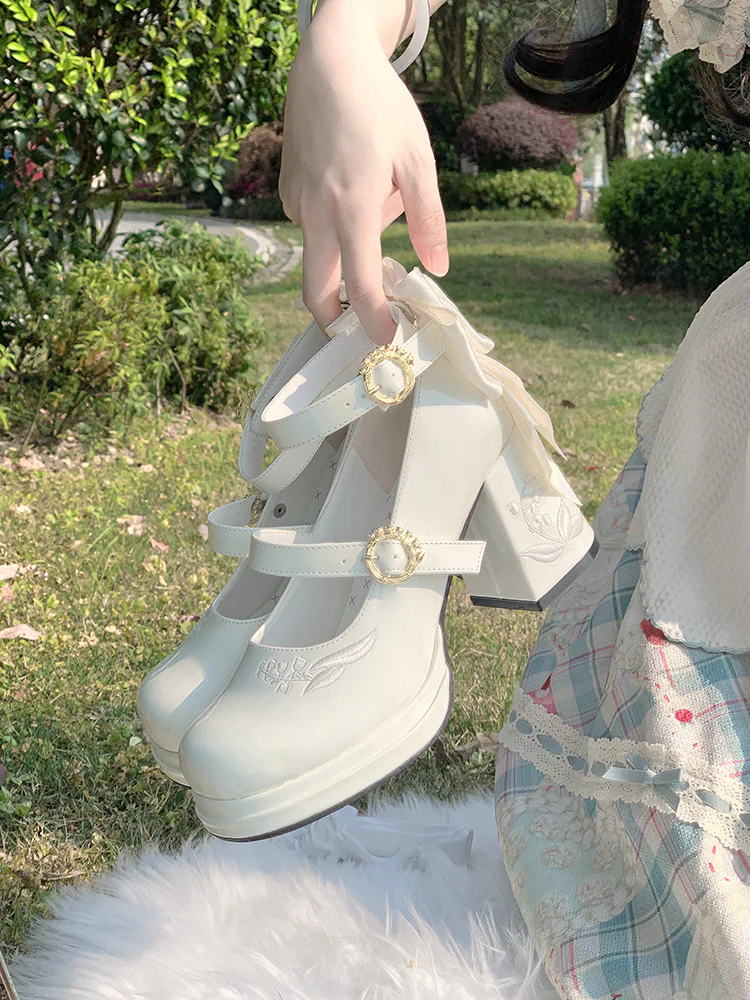 Dreamland - Dreamlike Lily of the Valley - Classic Lolita Platform Shoes with Back Large Bow - Image 7