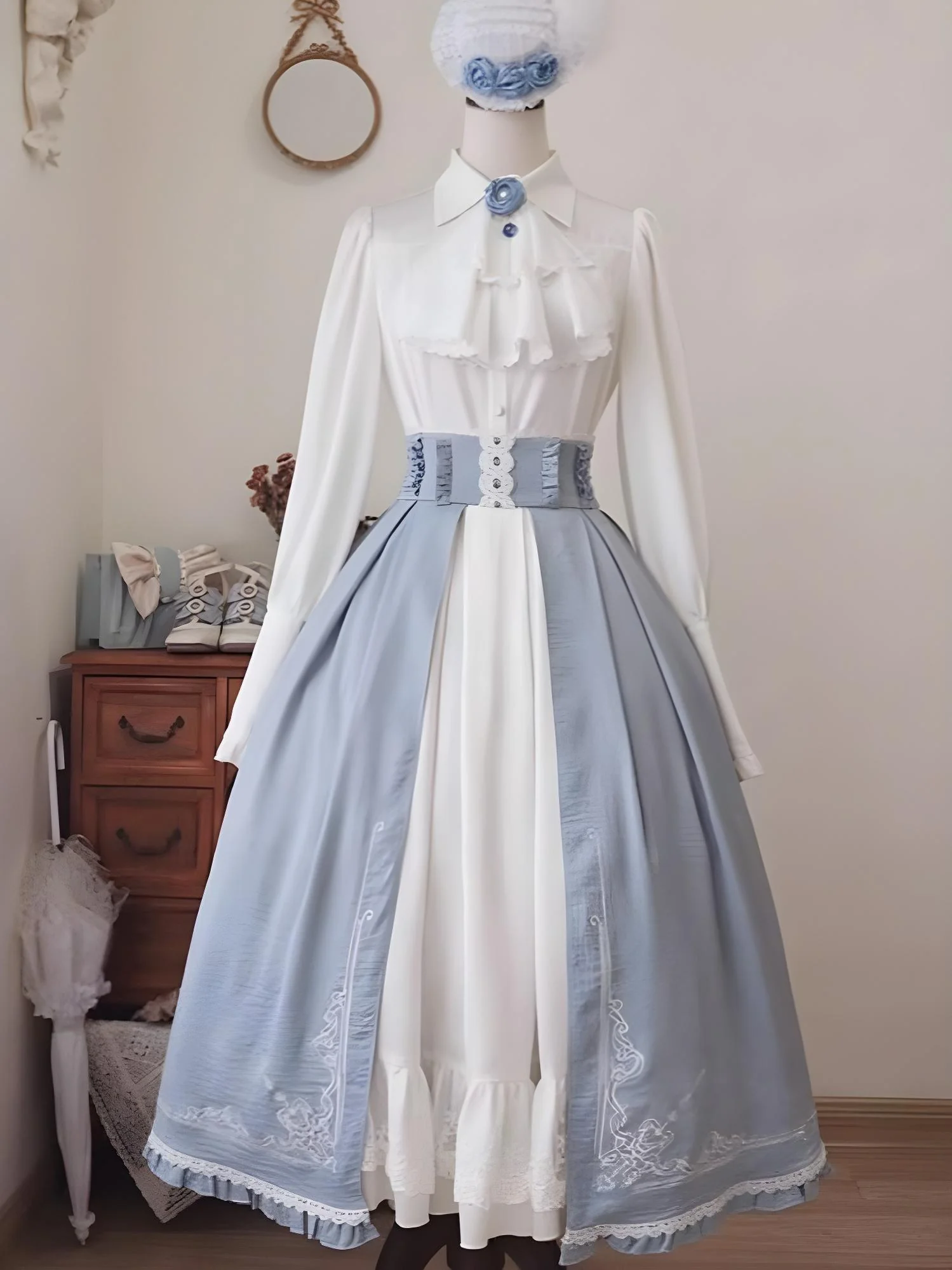 Miss Leisha - Classic Lolita Skirt Set Elegant Winter Cape - Image 19