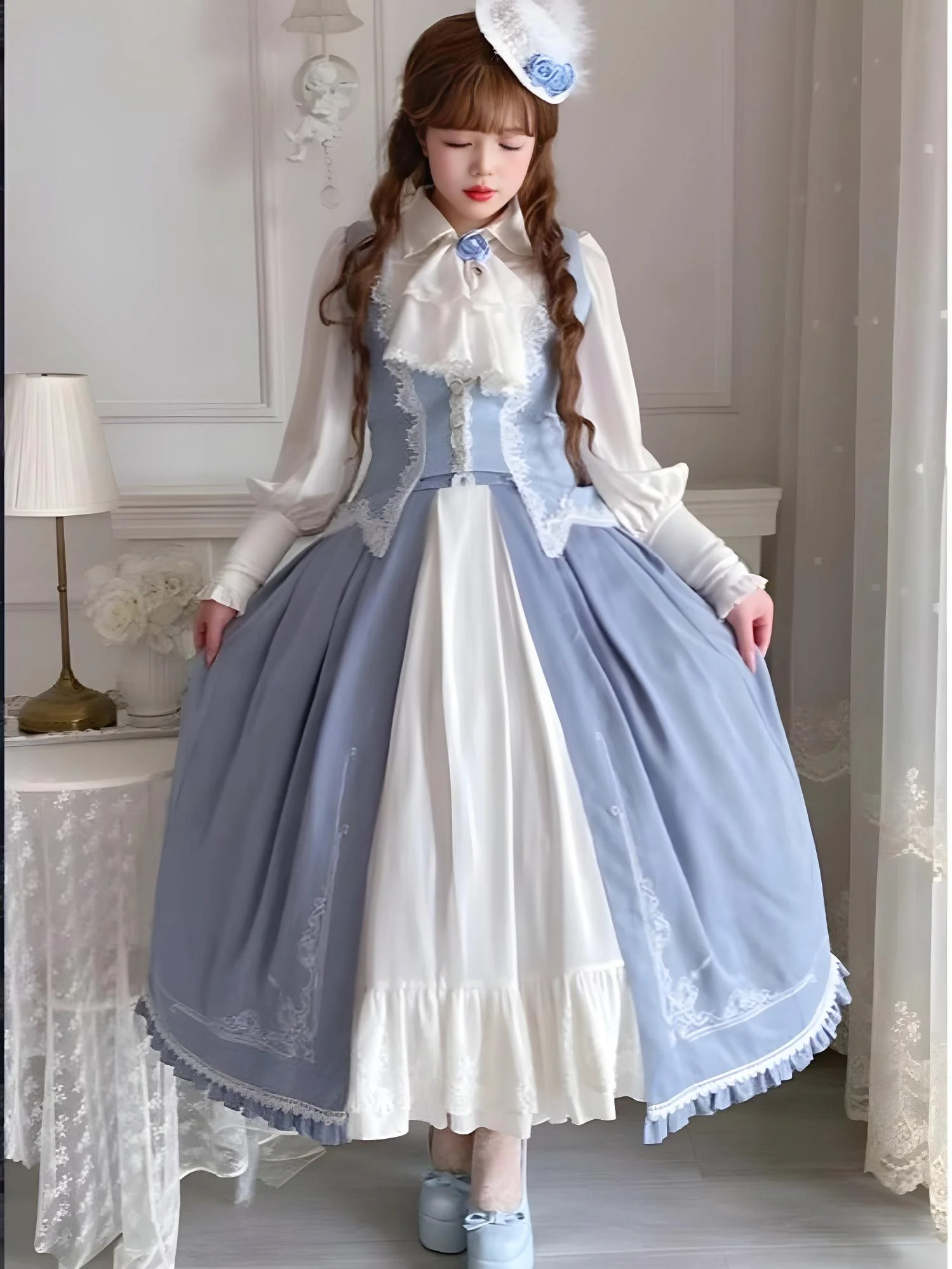 Miss Leisha - Classic Lolita Skirt Set Elegant Winter Cape - Image 4