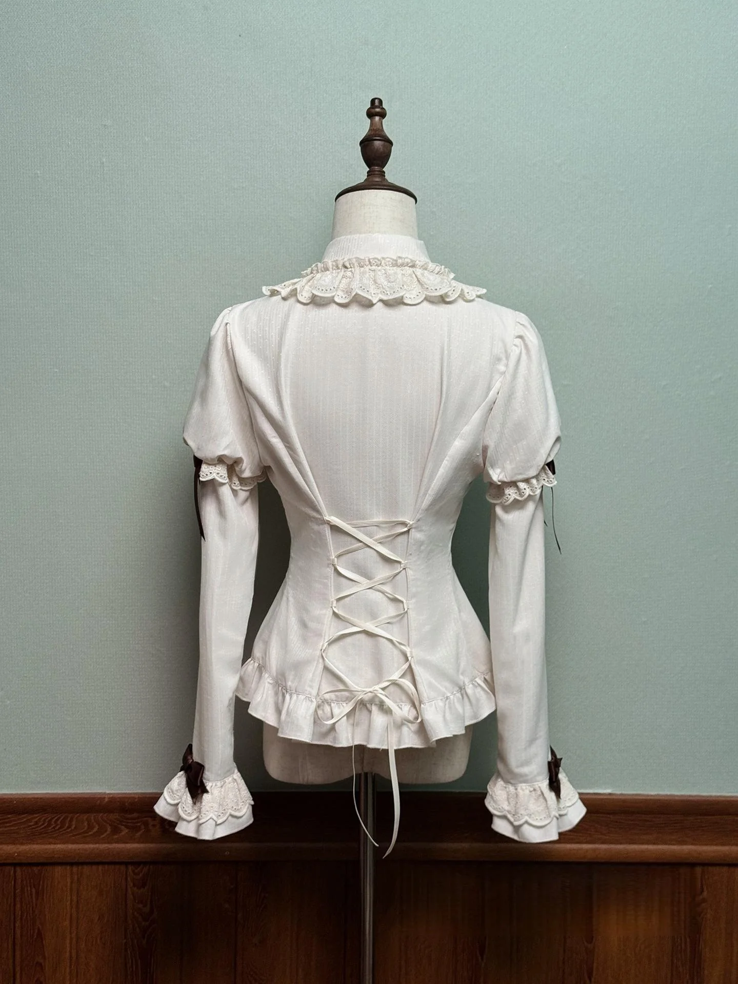 Alice Girl - Bear Chocolate Slab - Classic Lolita Slim Fit Shirt, Back Lace-up - Image 2