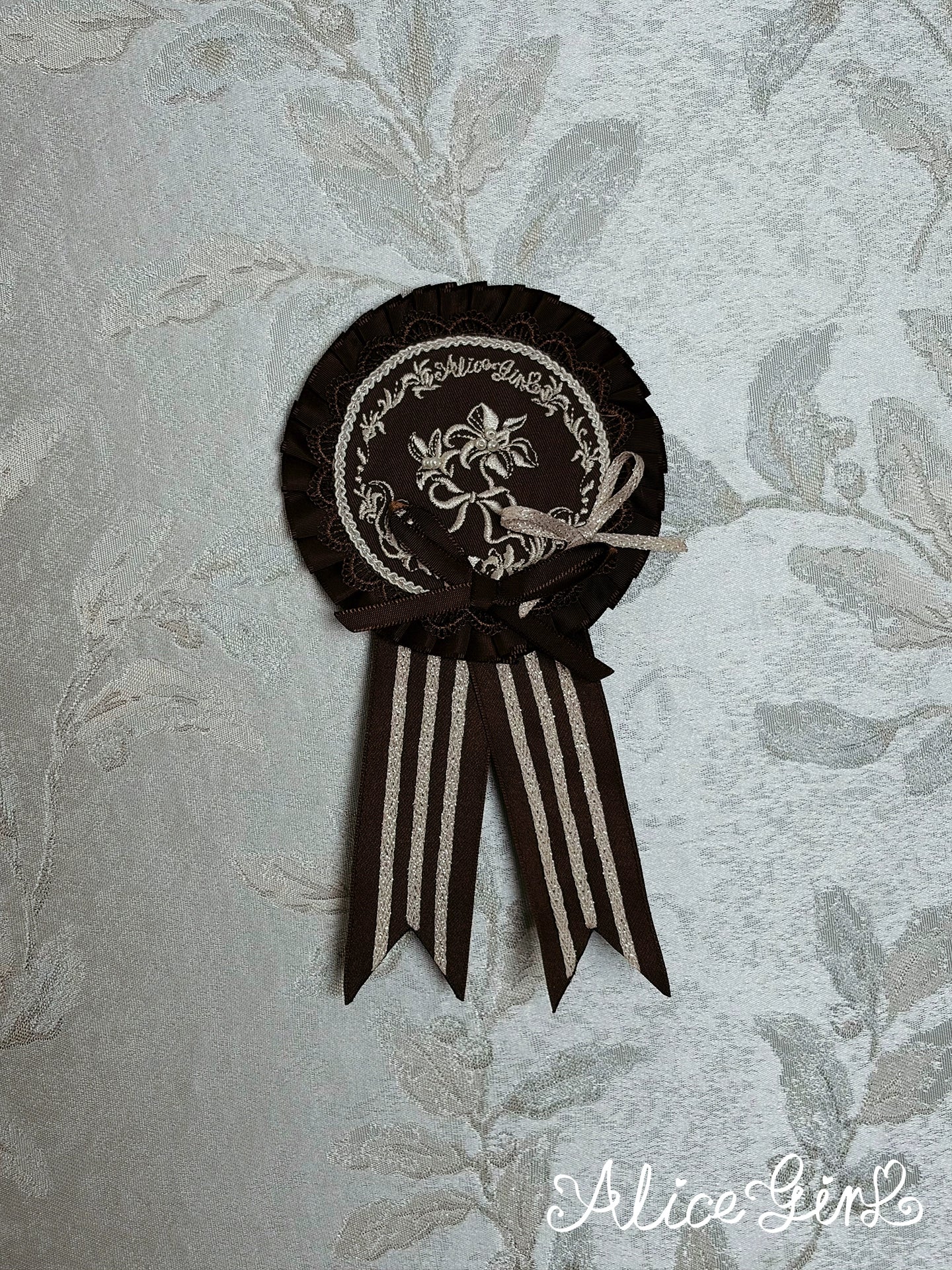 Alice Girl - Duke of Victoria - Classic Lolita Top Hat & Brooch - Image 4