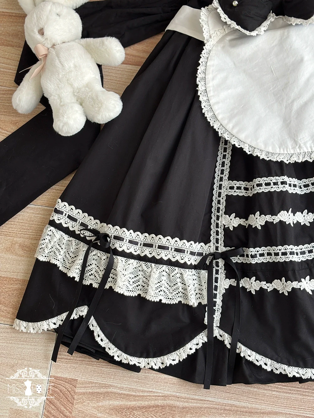 Vintage Petal Rabbit - Cotton Old School Lolita JSK Dress, Petal-Shaped Hem - Image 62