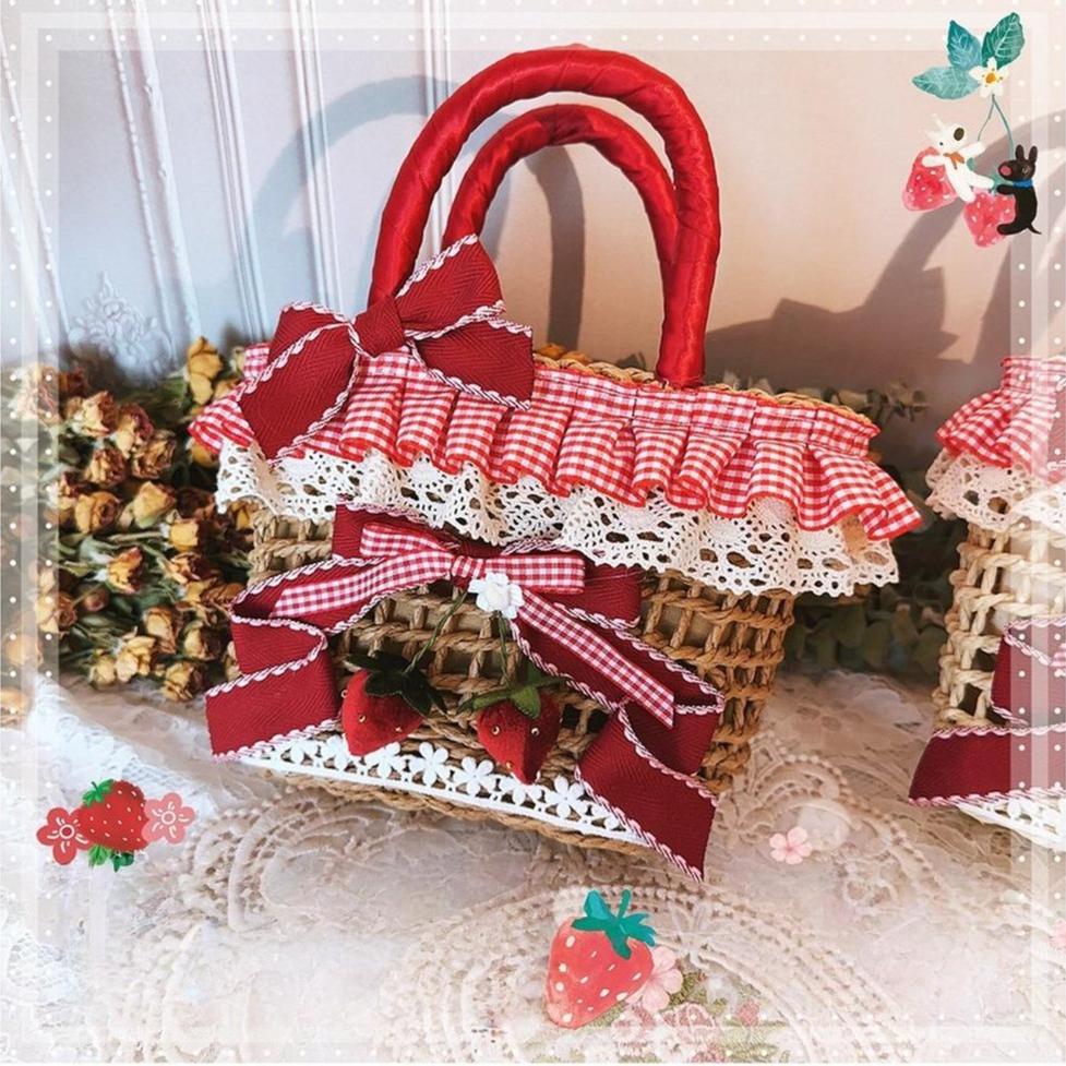 Country Lolita Straw-woven Bag, Strawberry Accent - Image 4