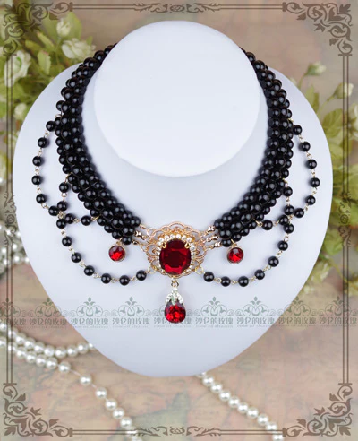 Customized Lolita Pearl Necklace with Gemstone Pendants - Image 12