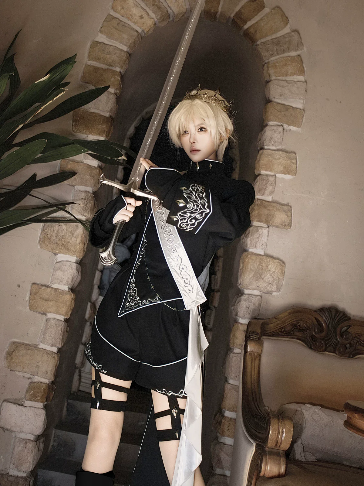 Oathbound Sword - Embroidery Ouji Lolita Set, High-Low Hem Coat - Image 10