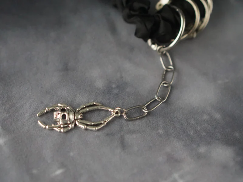 Strange Sugar - Gothic Lolita Black Hardware Skull Spider Hairband - Image 7