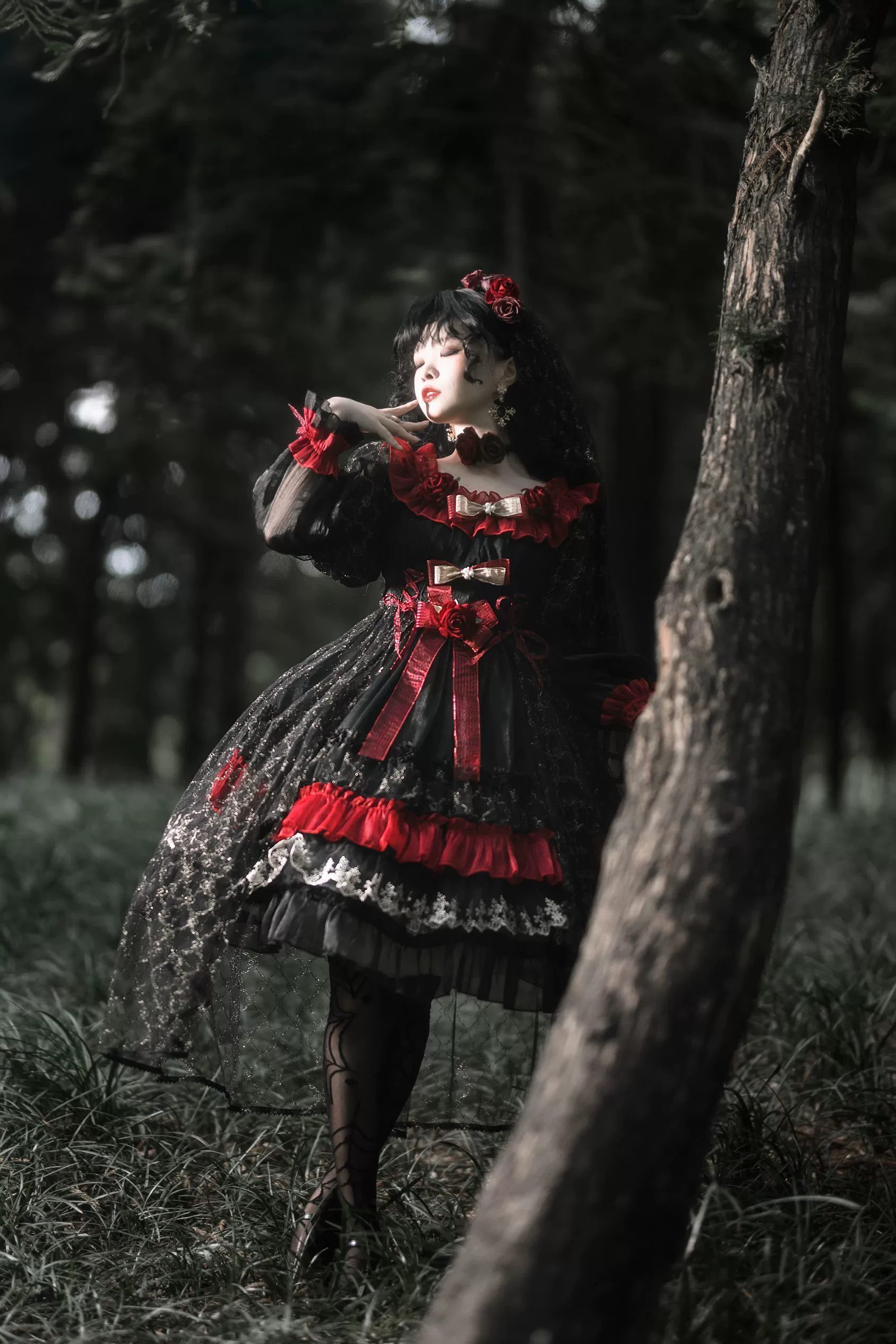 Night of Berea - Gothic Lolita OP Black and Red Lolita Dress - Image 5