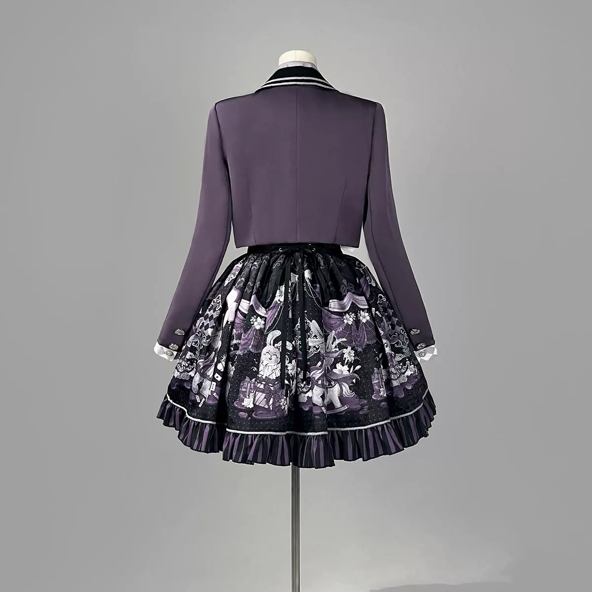 Magic Troupe - Gothic Lolita Outfit, Bunny Printed Skirt - Image 10
