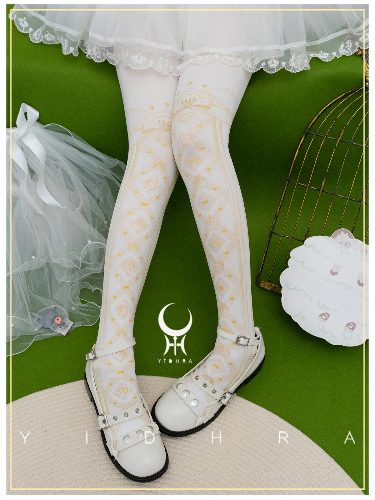 Yidhra - Sweet Entanglement - Gothic Lolita Pantyhose with Floral Prints - Image 3
