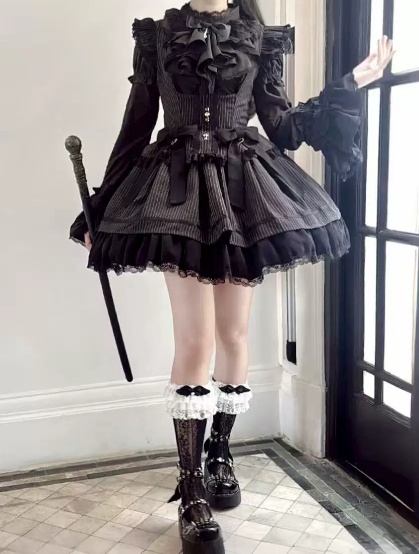 Gothic Lolita Shirt, Detachable Flared Sleeves - Image 6