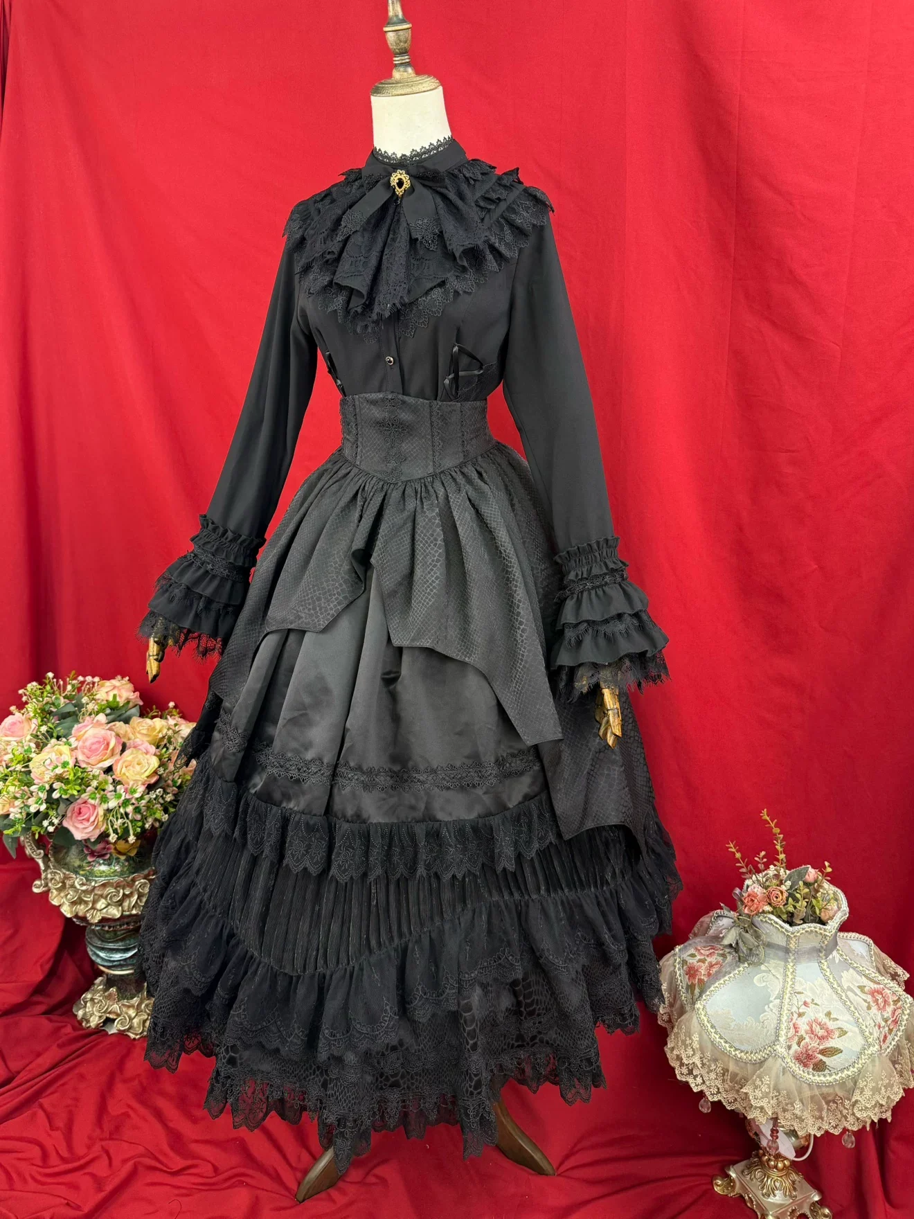 Broken Winged Bat - Gothic Lolita Shirt & SK Set, Bat-wing Shaped Hem - Image 12
