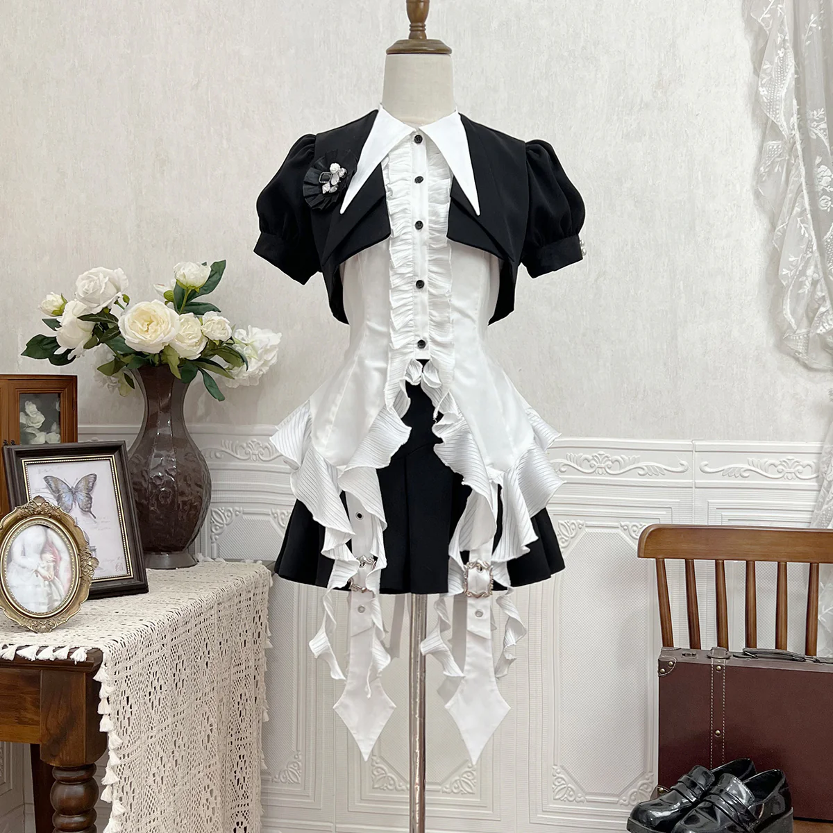 Shard Gem - Gothic Lolita Skirt Set with Sleeveless Shirt & Short Jacket - Image 2