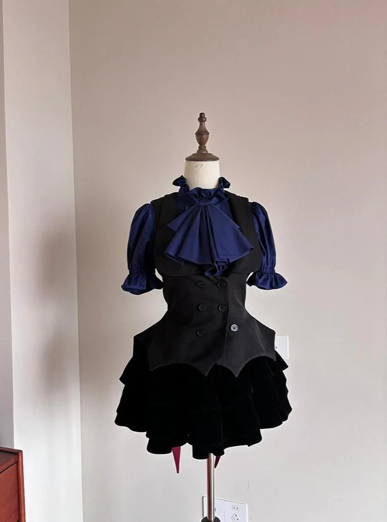 FlowerFairyDaily - Final Nocturne - Black Gothic Lolita Vest, Bat-Wing Shape - Image 3