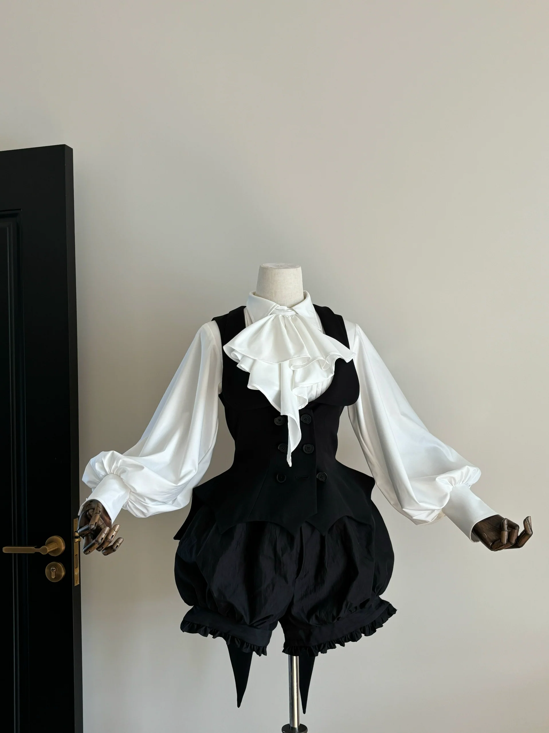 FlowerFairyDaily - Final Nocturne - Black Gothic Lolita Vest, Bat-Wing Shape - Image 9