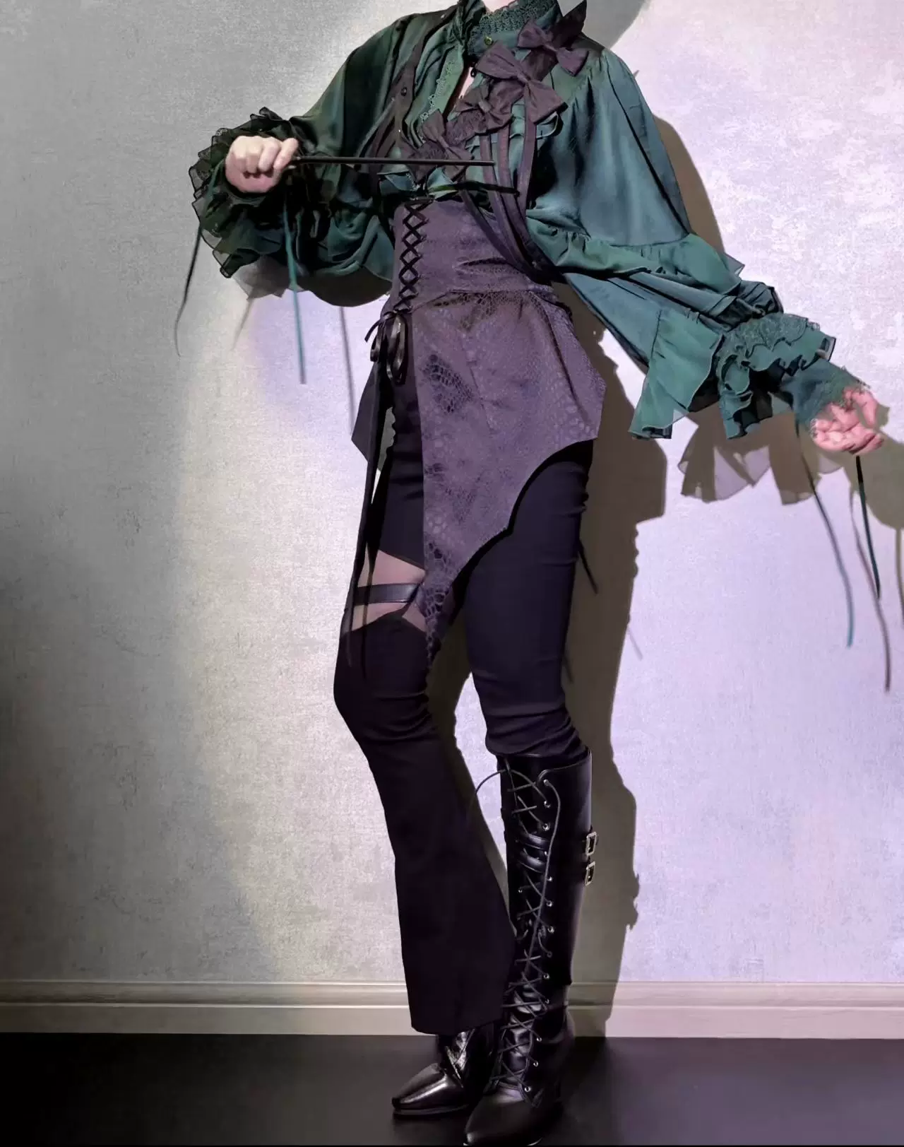 Blue Moon Bone Erosion - Gothic Lolita Waist Cincher, Bat Wing Hem - Image 30