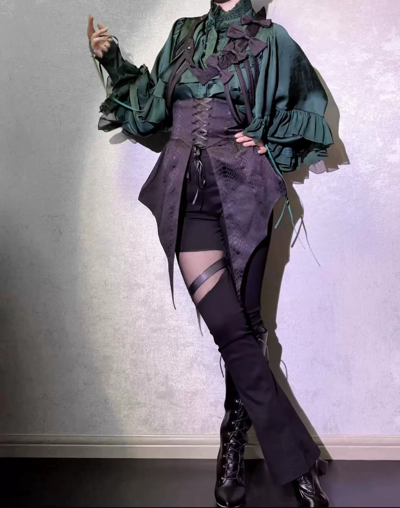 Blue Moon Bone Erosion - Gothic Lolita Waist Cincher, Bat Wing Hem - Image 32