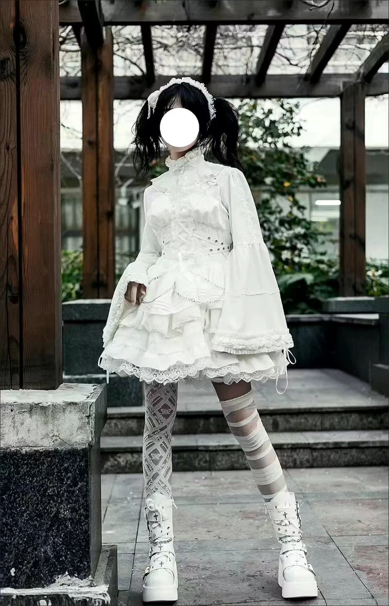 Princess tailor lolita - Hime-Sleeve Gothic Lolita Blouse, Adjustable Cuffs - Image 5