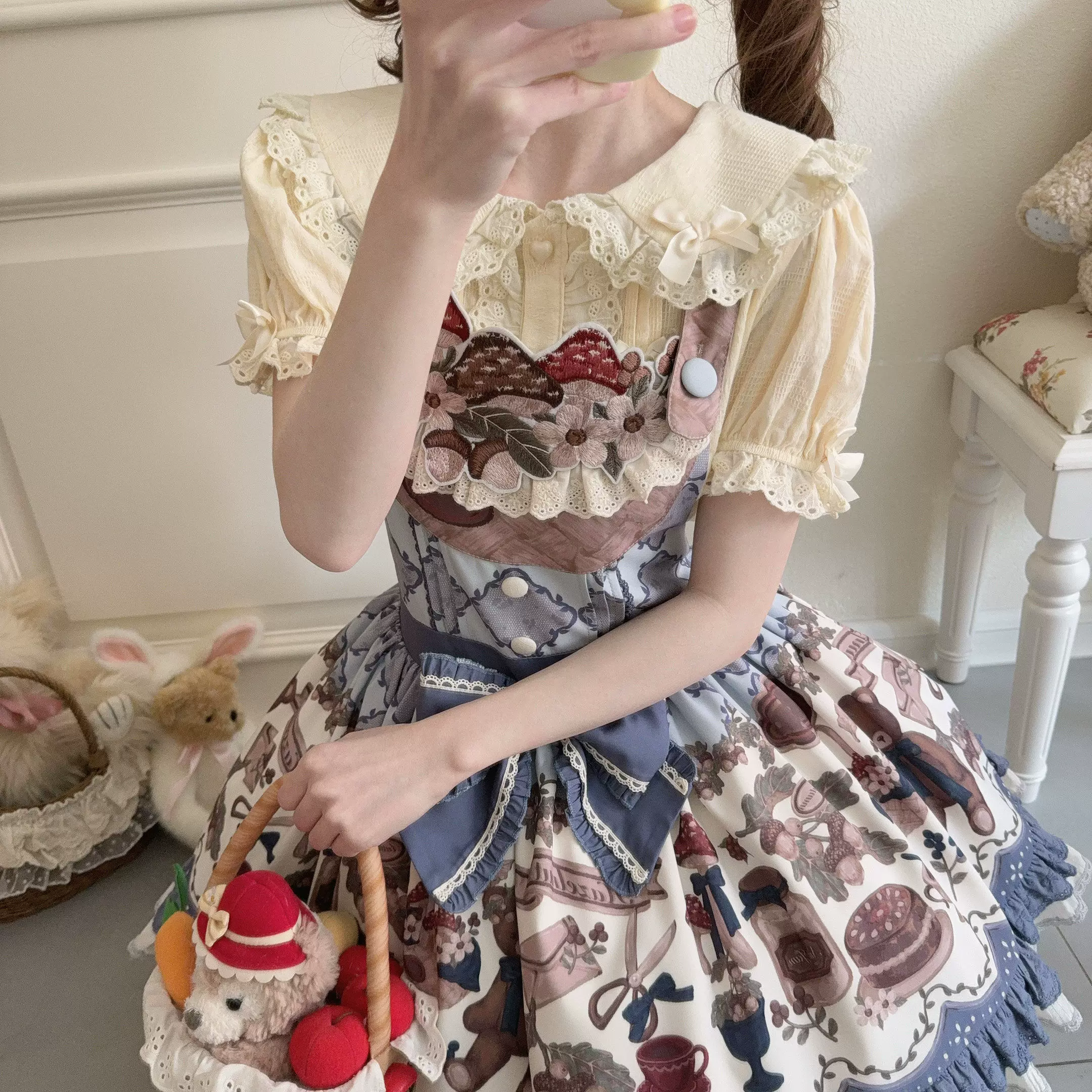 Kawaii Lolita Blouse, Detachable Hime Sleeves - Image 16