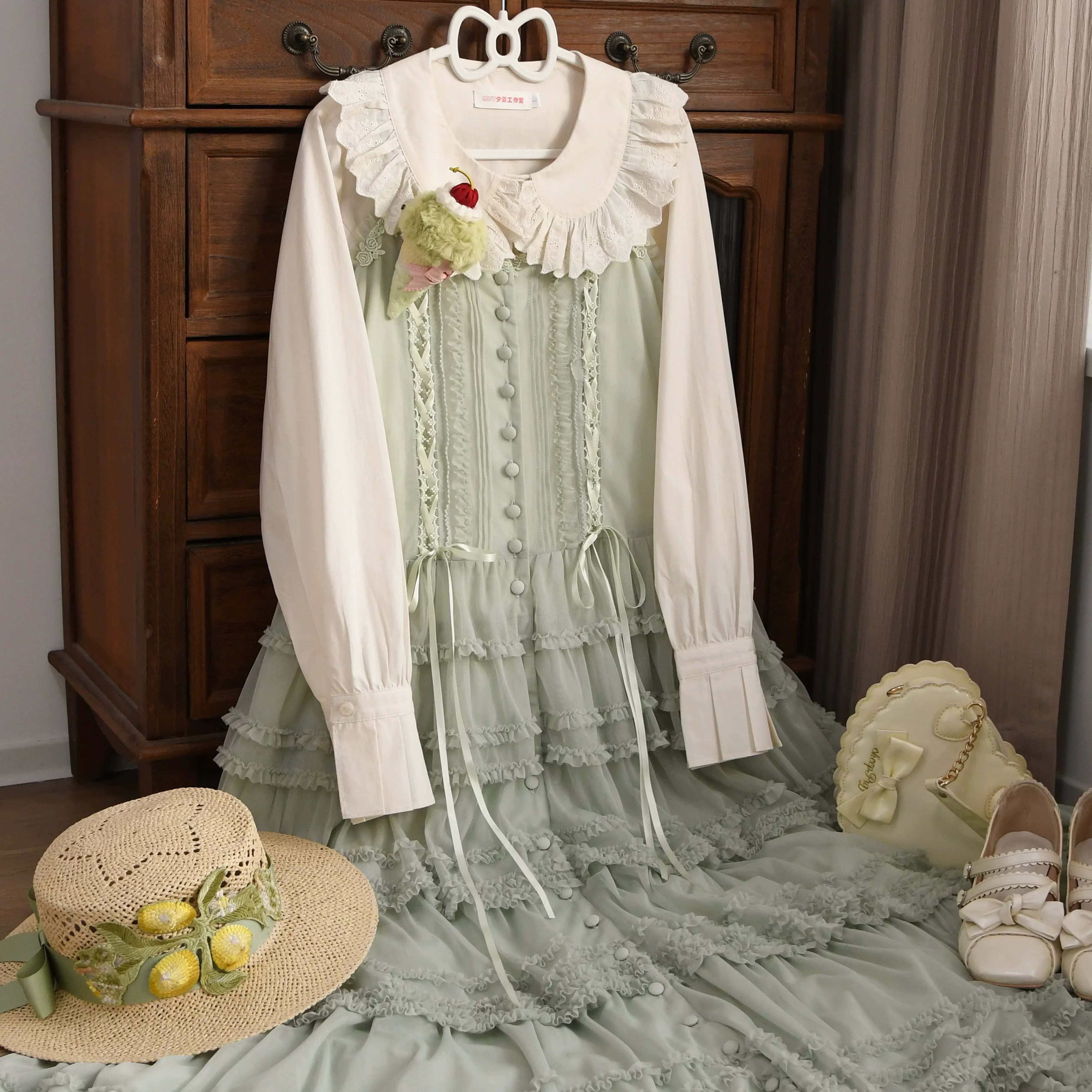 Kawaii Lolita Cotton Shirt, Peter Pan Collar - Image 3