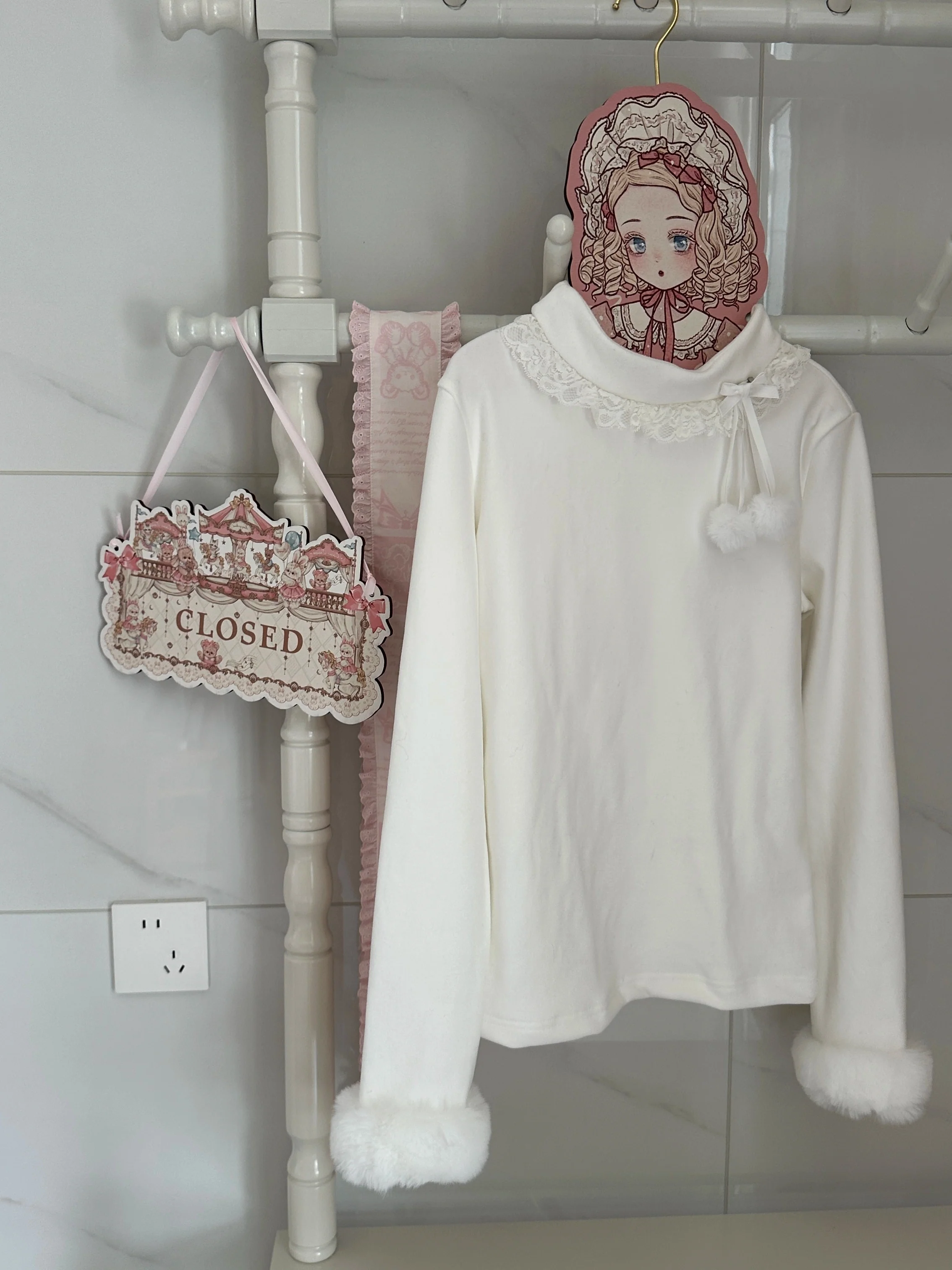 Pom Pom - Kawaii Lolita Winter Innerwear, Fuzzy Cuffs - Image 5