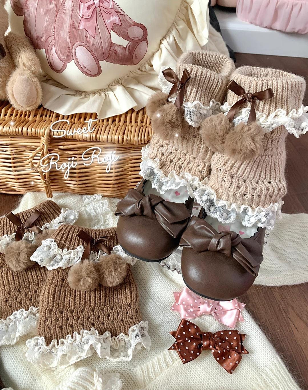Kawaii Lolita Leg Warmers, Pom-Pom Accented Bow - Image 5