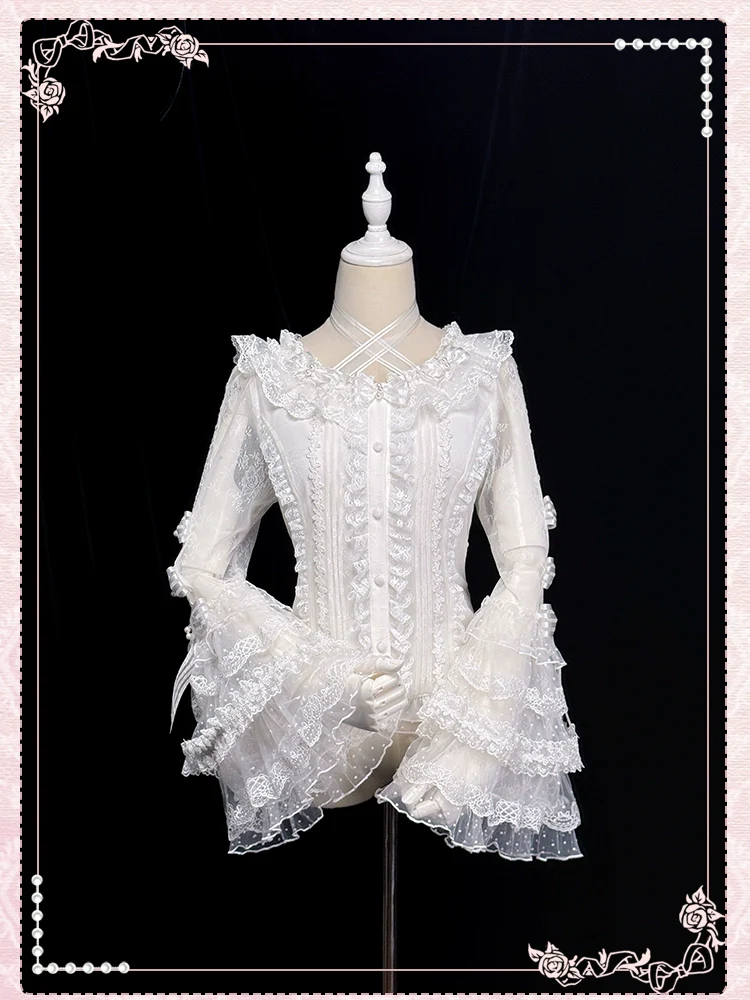 Shuang Sheng Xiao Xiong - Heart of Love - Lace Sweet Lolita Shirt, Hime-Sleeves - Image 4