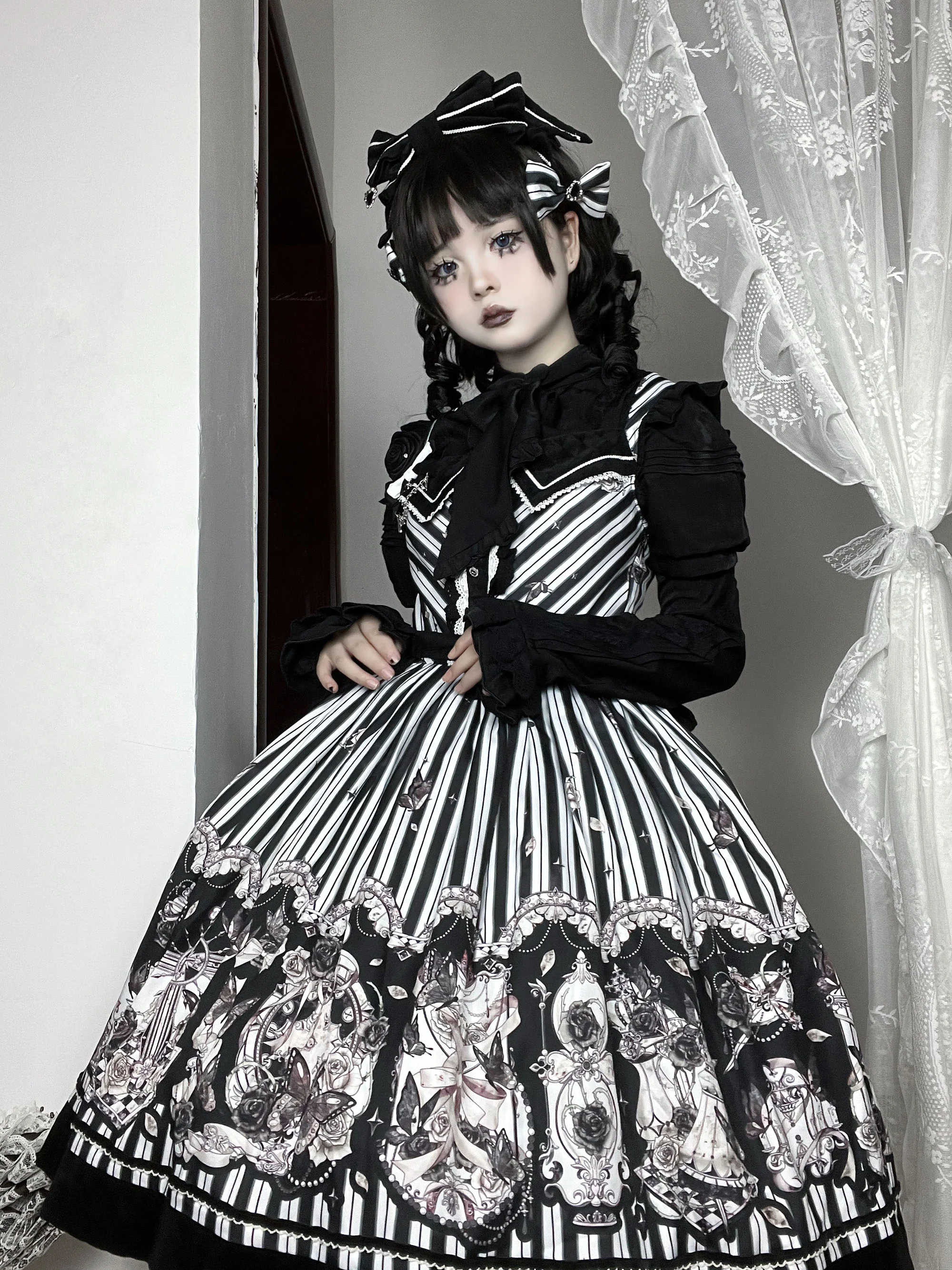 Gothic Lolita Black and White Striped JSK Set