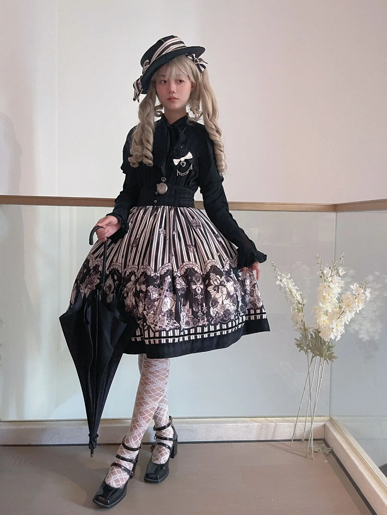 Gothic Lolita Black and White Striped JSK Set - Image 21