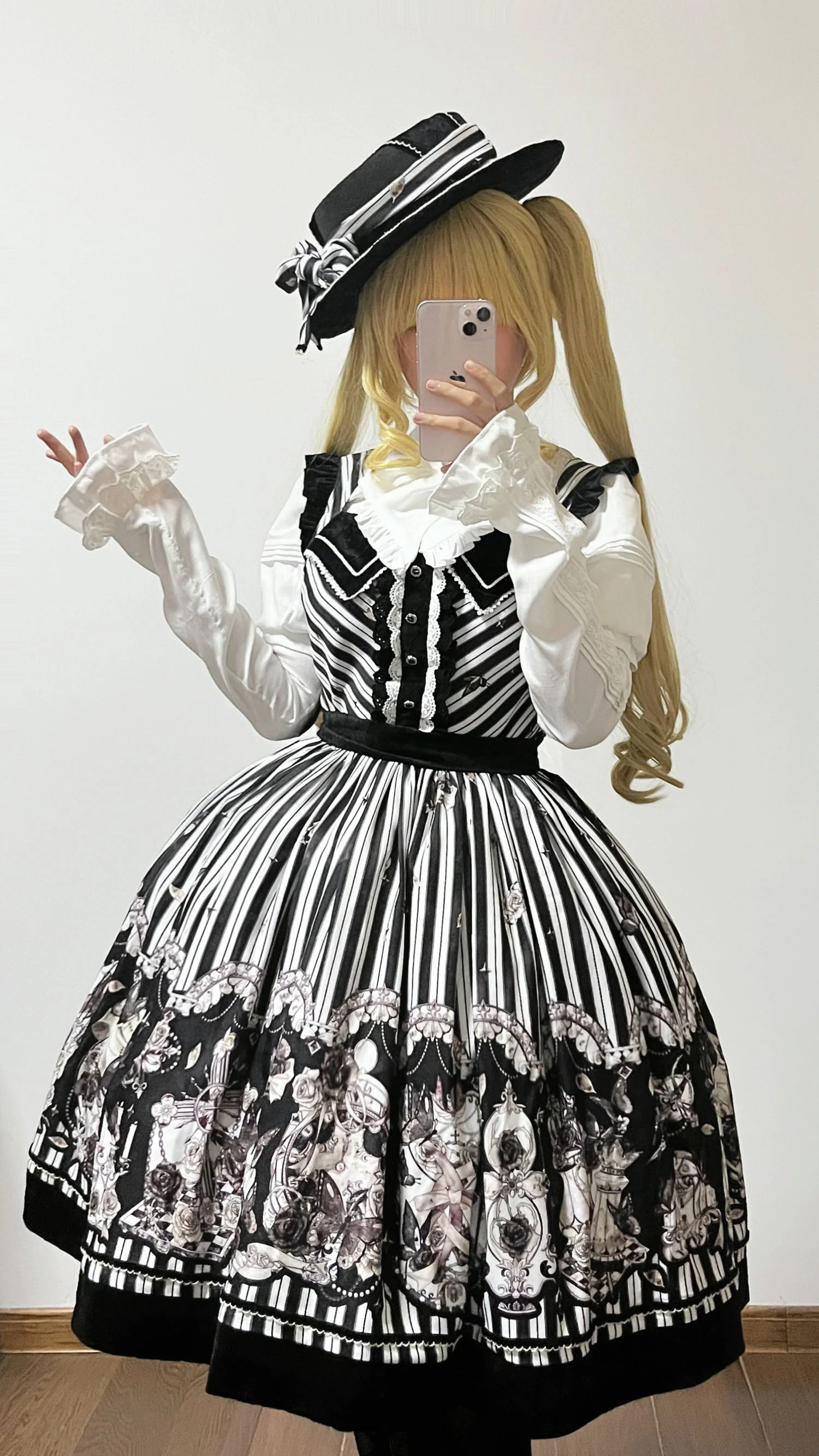Gothic Lolita Black and White Striped JSK Set - Image 23