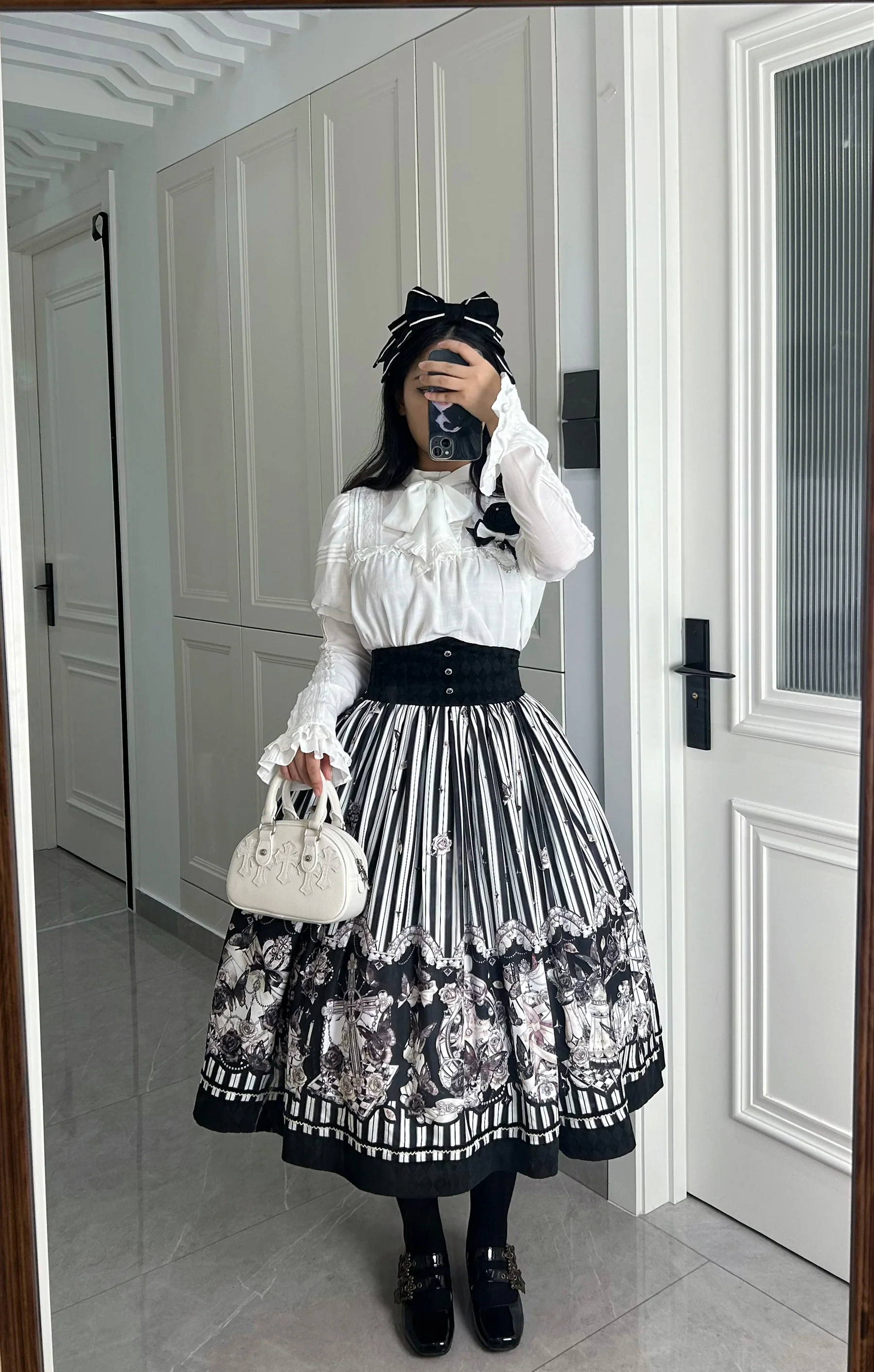 Gothic Lolita Black and White Striped JSK Set - Image 28