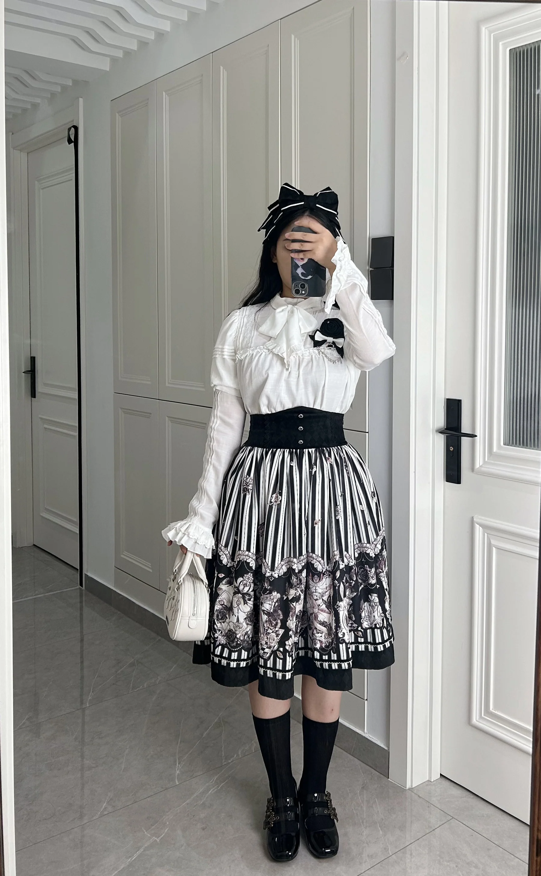 Gothic Lolita Black and White Striped JSK Set - Image 31