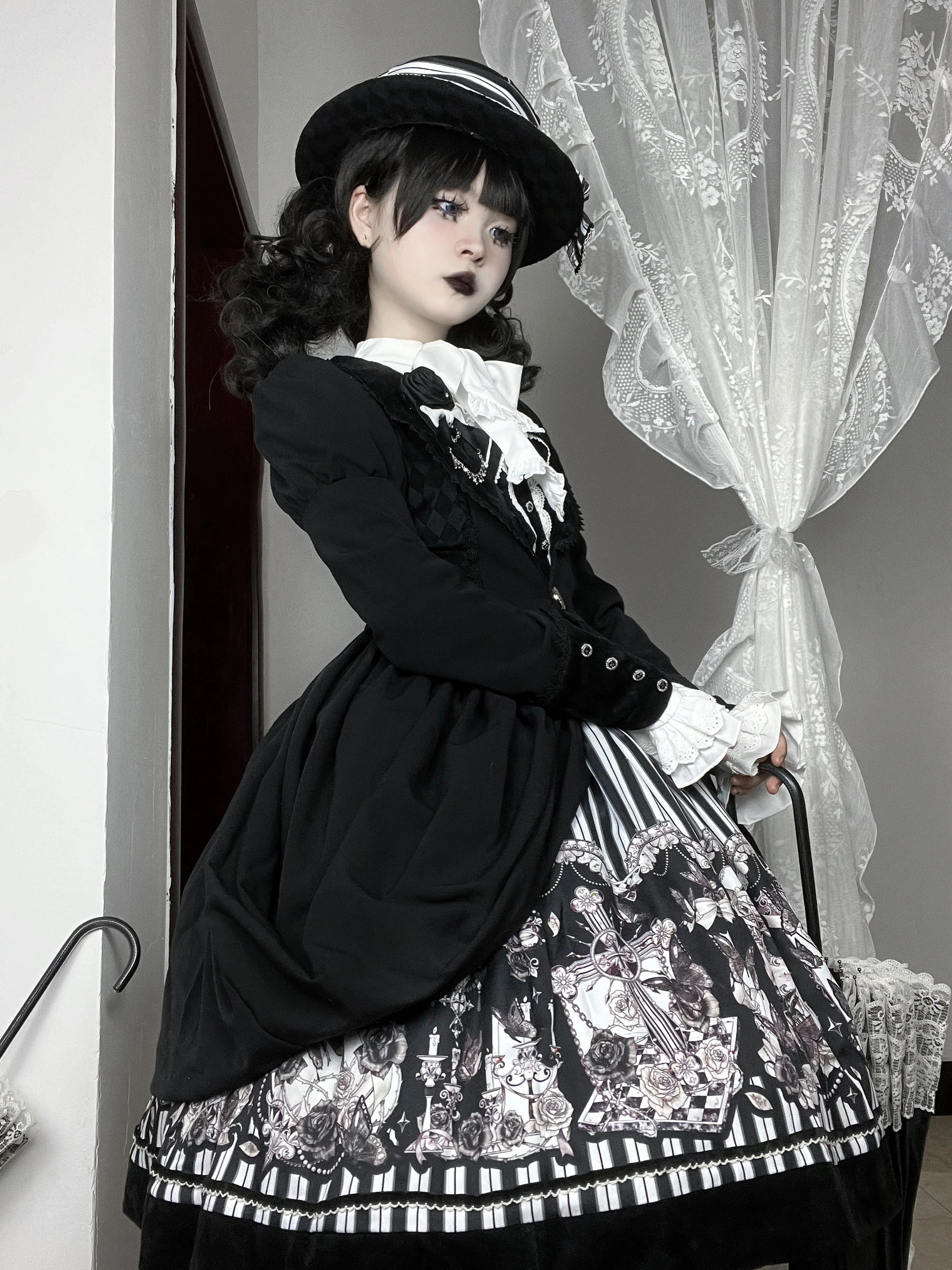 Gothic Lolita Black and White Striped JSK Set - Image 8