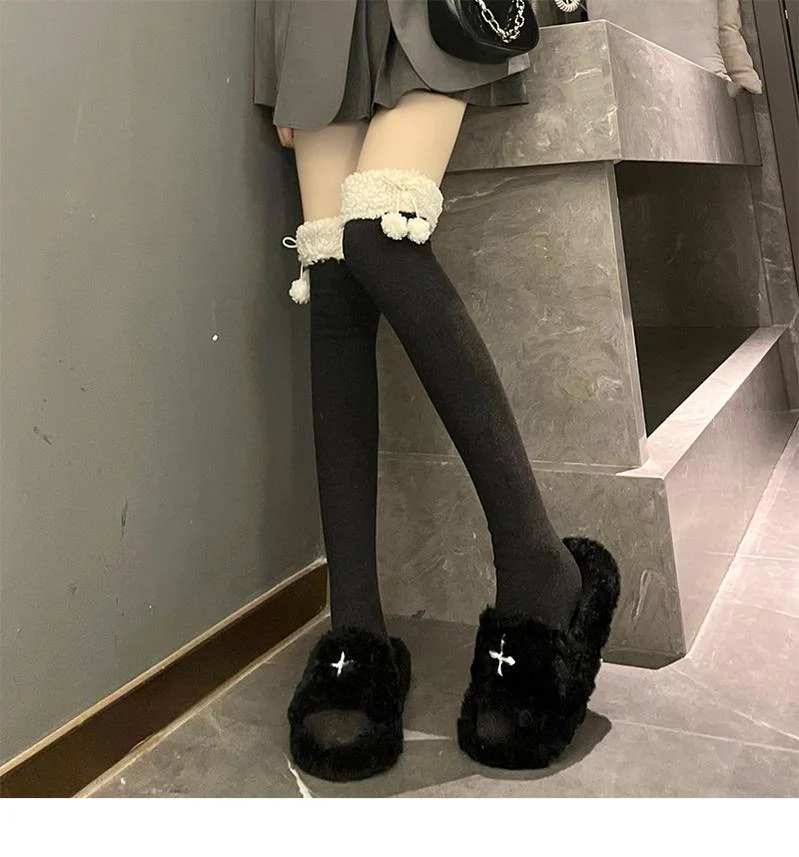 Hua Nai cat - Kawaii Winter Lolita Stockings Fuzzy Trim Furball Over-knee Socks - Image 7
