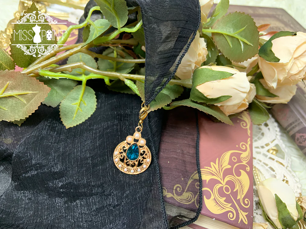 Dusk Bester - Egyptian Lolita Brooch Waistband Shawl - Image 45