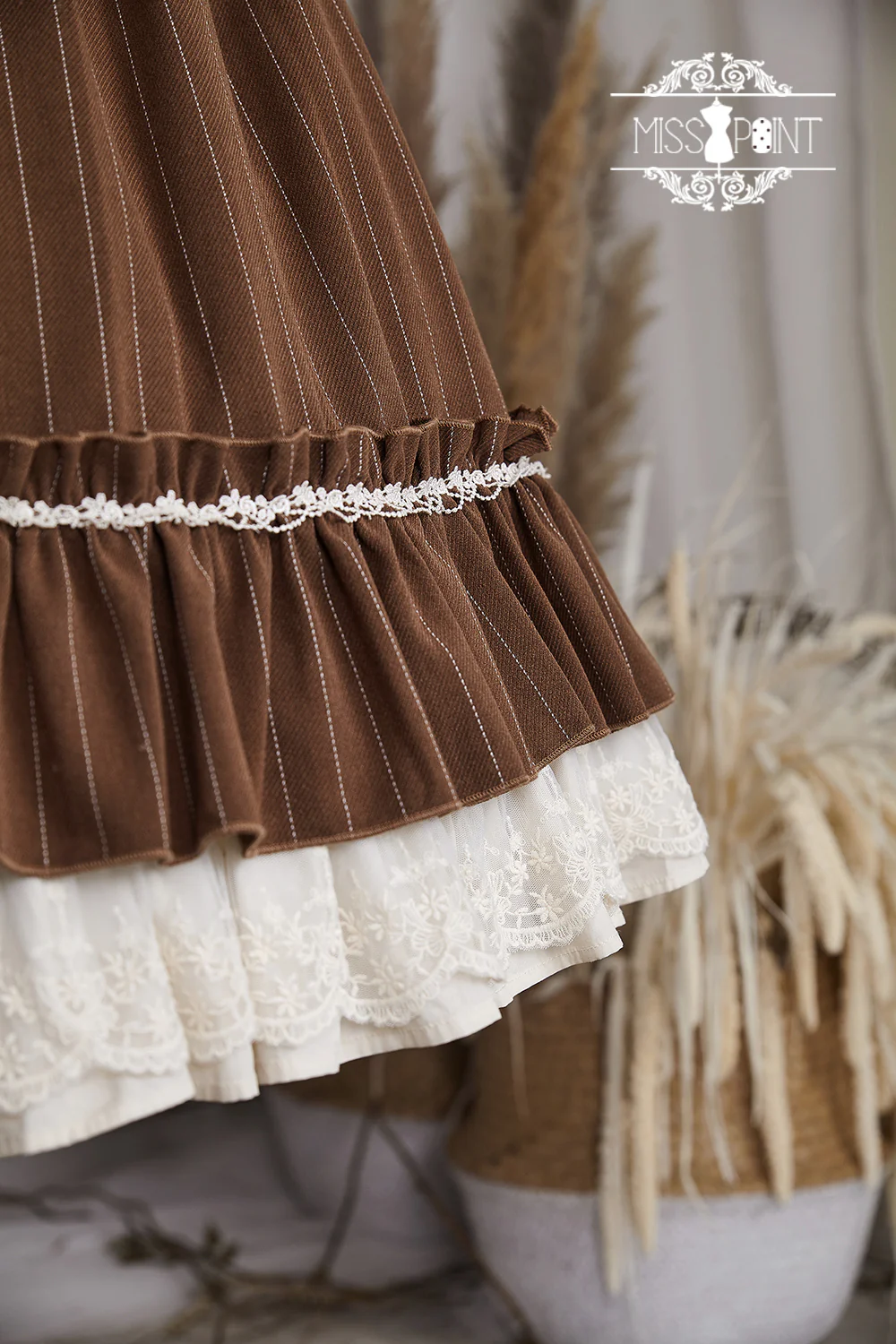 Miss point - Rose Silhouette - Vintage Classic Lolita OP - Image 28
