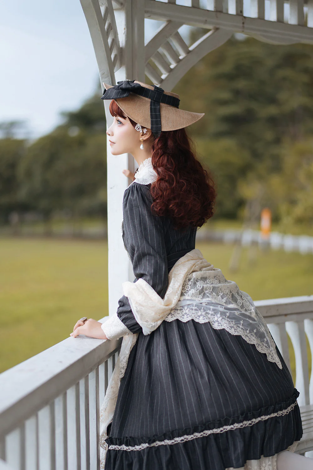 Miss point - Rose Silhouette - Vintage Classic Lolita OP - Image 6