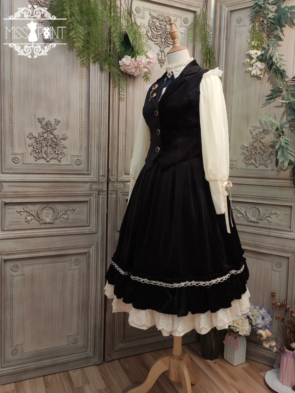 Rose Doll - Retro Lolita Vest Velvet Lolita Waistcoat - Image 50