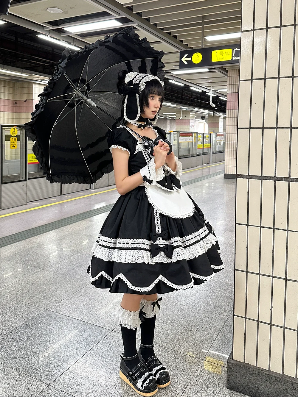 Vintage Petal Rabbit - Old School Lolita OP Cotton Dress, Petal-Shaped Hem - Image 28