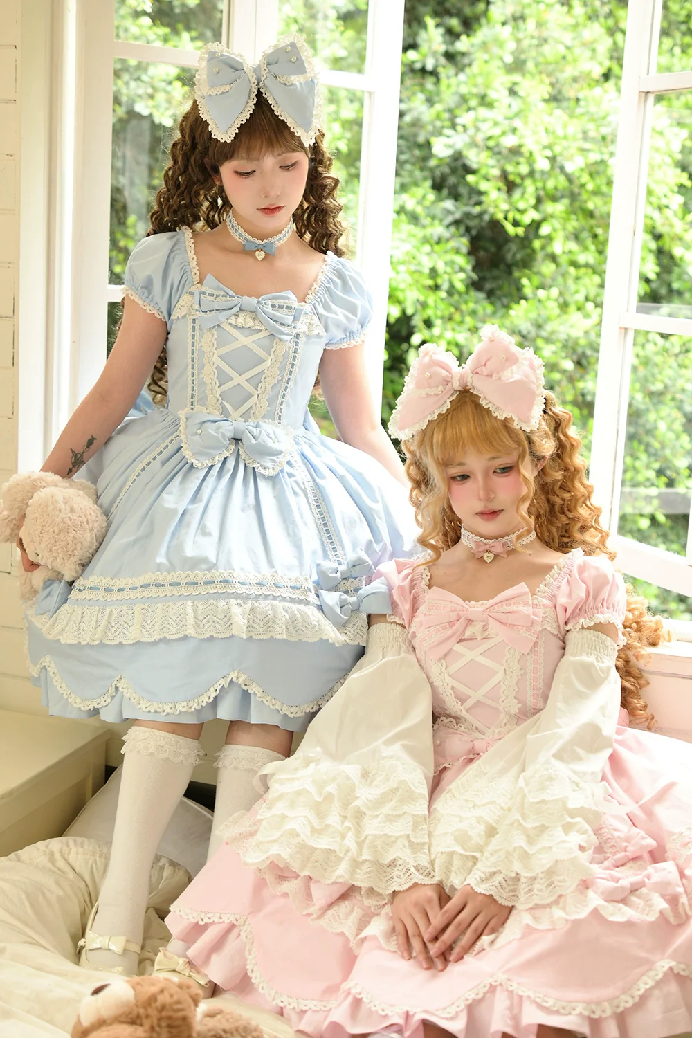 Vintage Petal Rabbit - Old School Lolita OP Cotton Dress, Petal-Shaped Hem - Image 4
